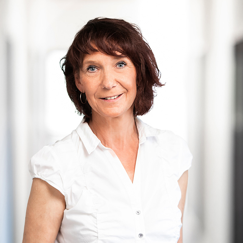 Ute Schirrmeister | Vertriebsinnendienst | GST mbH